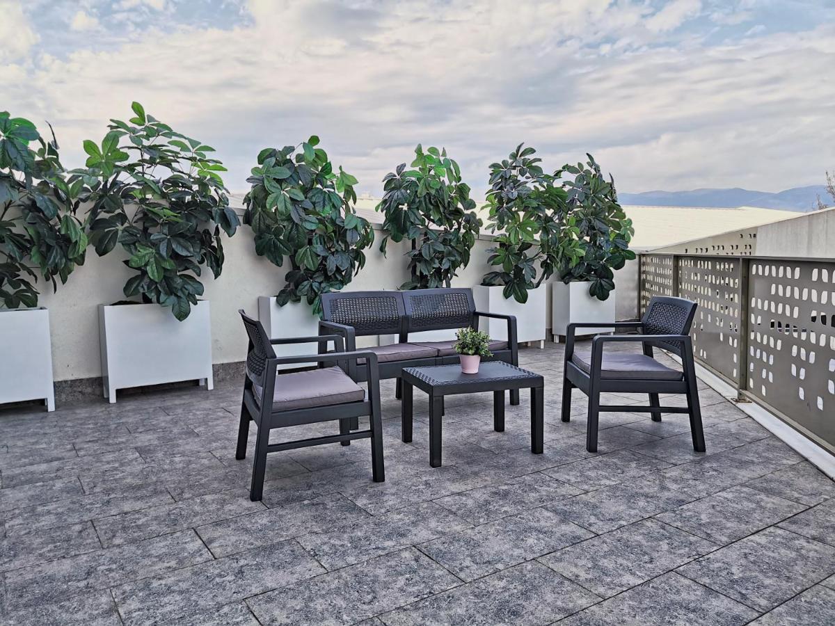 Guest Rooms Denicija Scopia Exterior foto